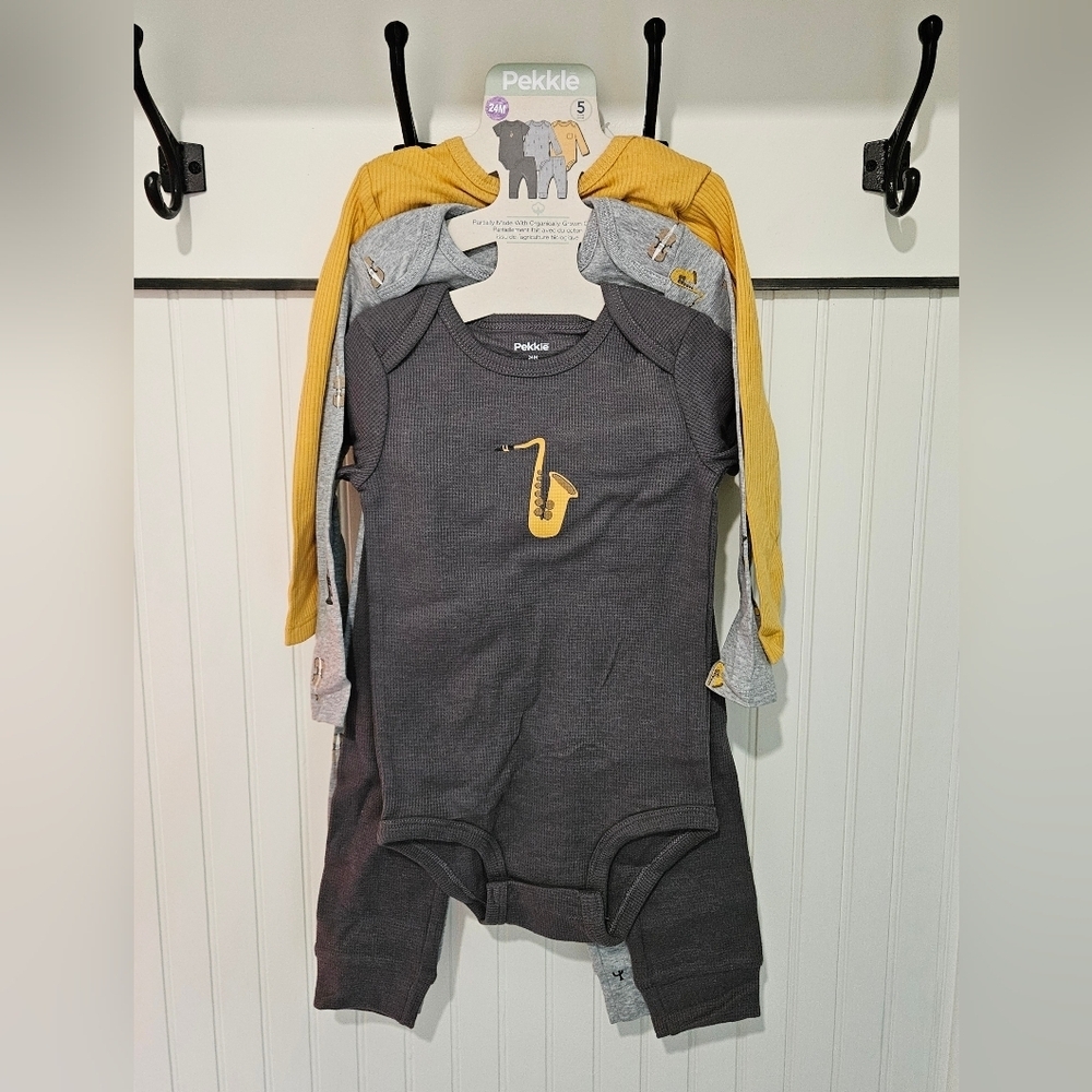 Pekkle Baby Matching Set - Musical Gray and Yellow, New with Tags, Size 24 Month
